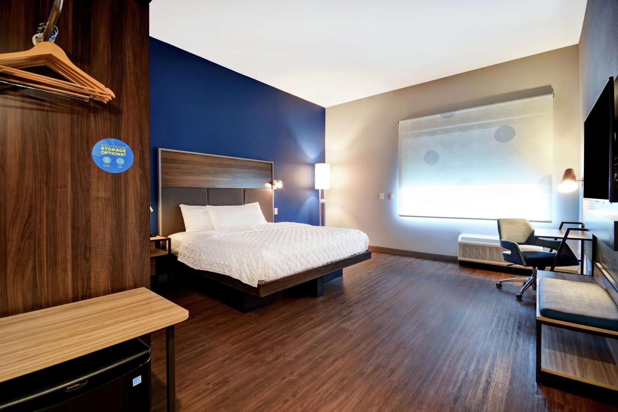 Tru By Hilton Cincinnati Airport South Florence Exterior foto